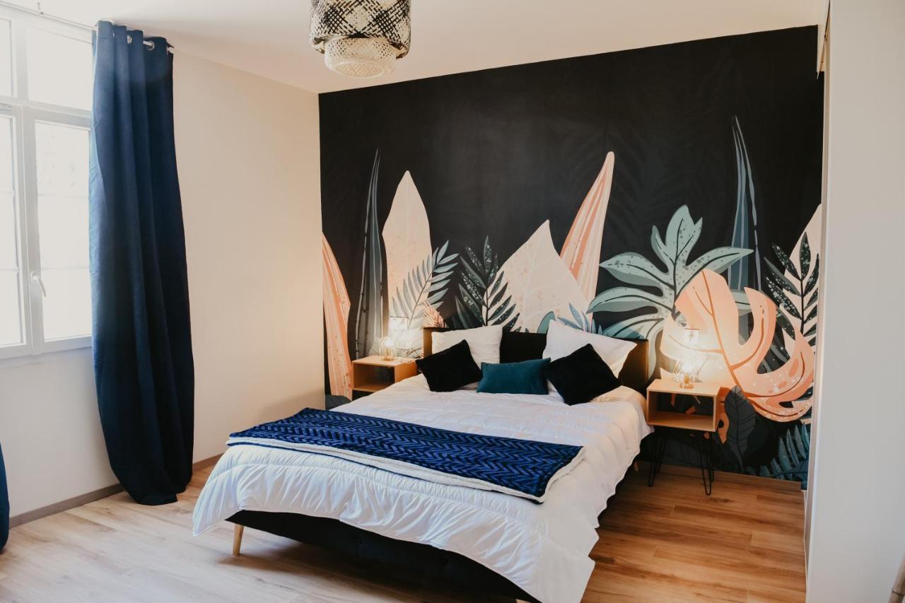Maison De Campagne, Bord De Lac, Piscine, Billard 11 Per Plieux Eksteriør bilde