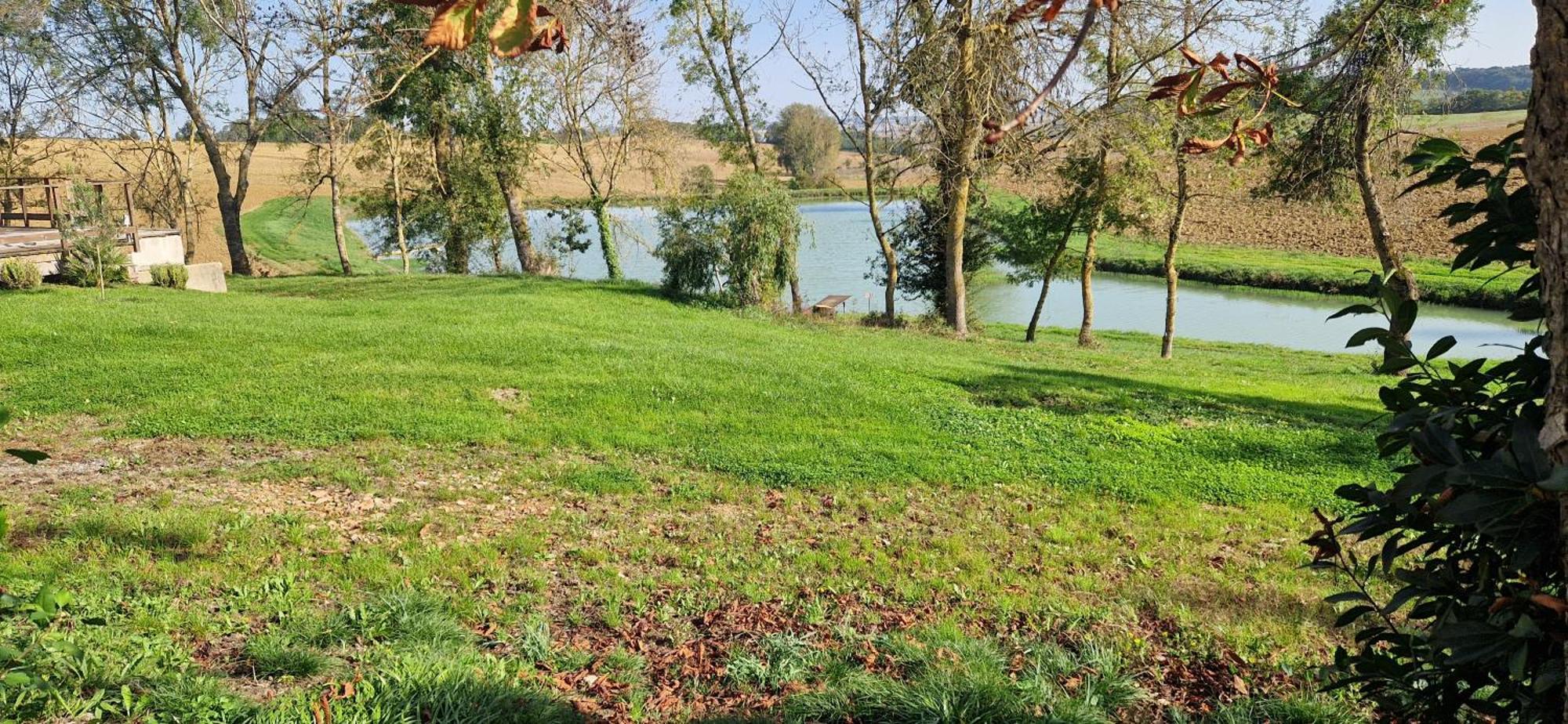 Maison De Campagne, Bord De Lac, Piscine, Billard 11 Per Plieux Eksteriør bilde